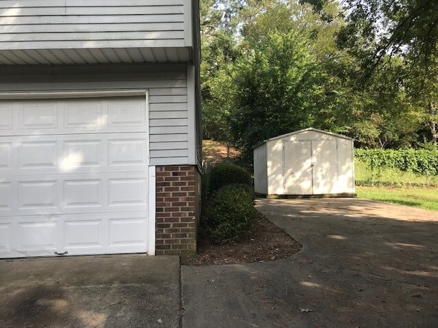 Front Storage Shed - 3512 Greywood Dr