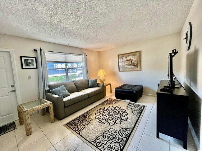 Building Photo - 2600 S Kanner Hwy