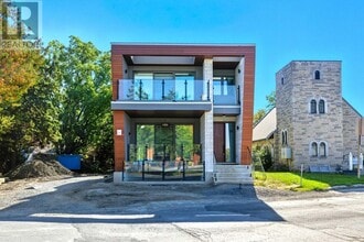 Building Photo - 884 Byron Ave