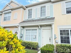 Building Photo - 16736 Hemingway Dr