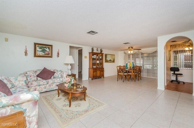 Foto del edificio - 3 br, 2 bath House - 1510 Nebraska Ave