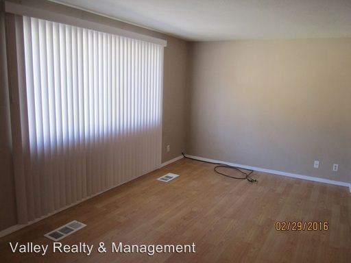 Foto del edificio - 1403 E Long St