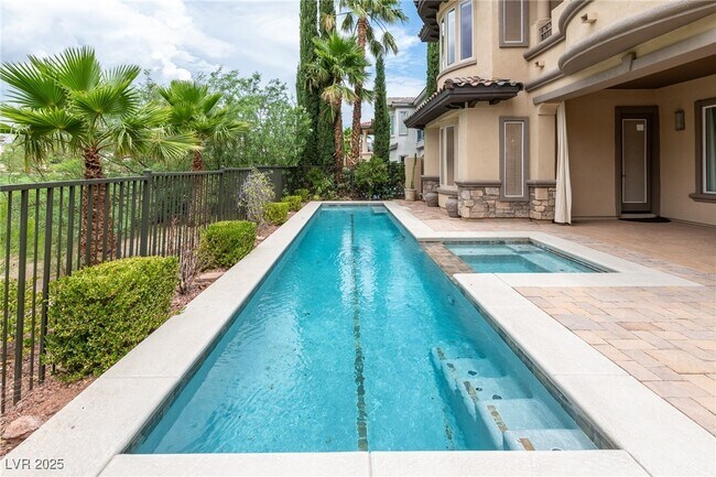 Foto del edificio - 2057 Orchard Mist St