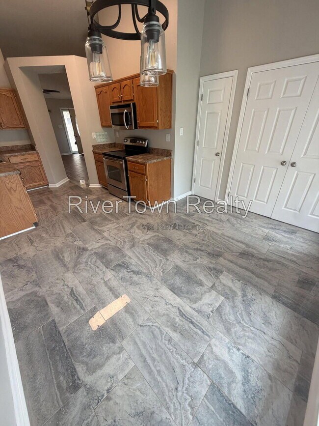 Foto del edificio - 10570 Pecan View Dr