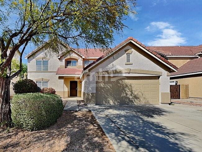 Building Photo - 2464 E Westchester Dr