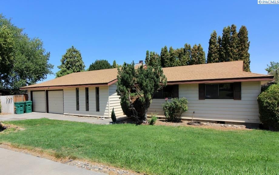 Primary Photo - Kennewick 3 Bed/2 Bath Rambler + Bonus Room