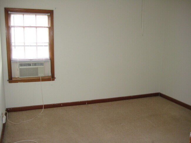 Foto del edificio - 2932 Drew Ave S