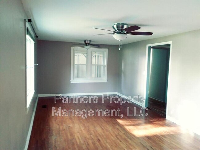 Foto del edificio - 1443 North Porter Road