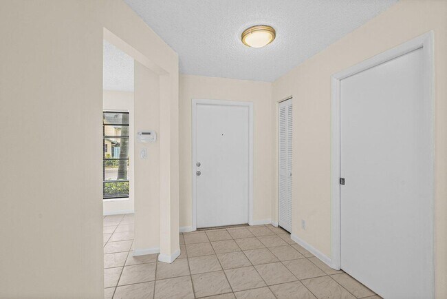 Foto del edificio - 9112 SW 21st Ct