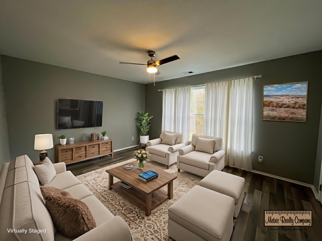 Foto del edificio - 4 Bedroom Home in Mallard Creek Area