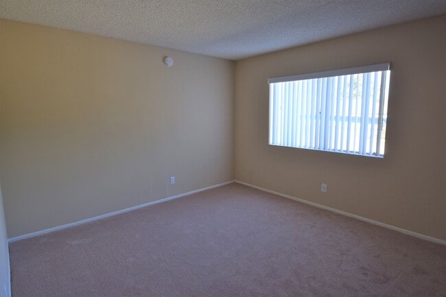 Foto del edificio - 12249 Oxnard St