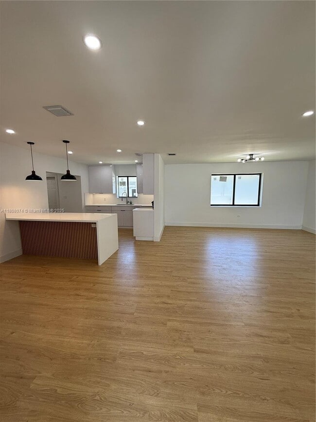 Building Photo - 2440 NW 68th St
