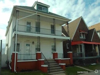 Building Photo - 3442 Norwalk St