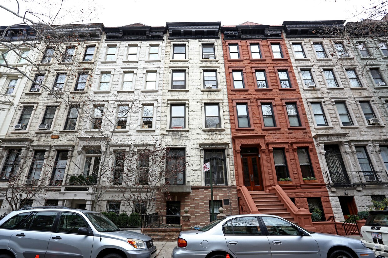 Foto del edificio - 33 W 76th St