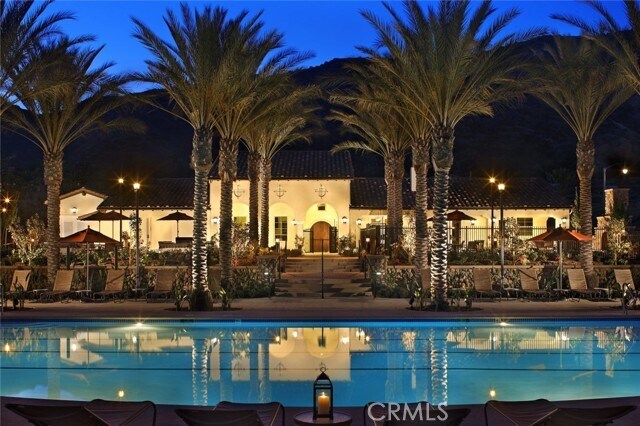 Foto del edificio - 861 Orchid Way
