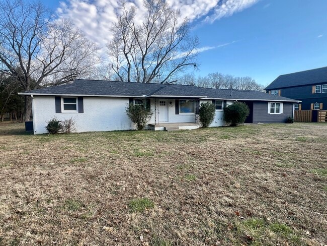 Photo - 157 Quail Dr House