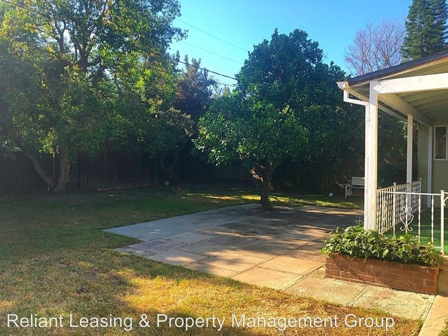 Building Photo - 3 br, 2 bath House - 6514 Glade Ave