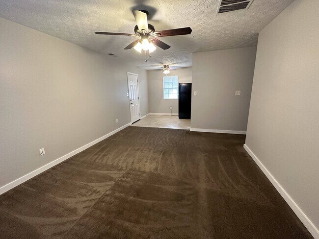 Foto del edificio - 857 Laurel St