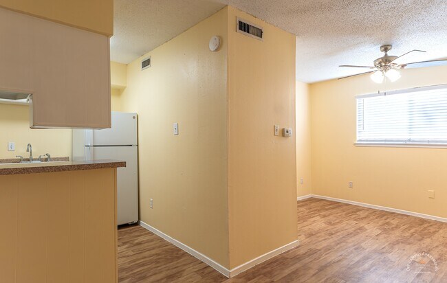 Zona de comedor - Monticello Apartments Hyde Park