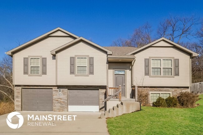 Building Photo - 18610 E 19th Ter Ct S