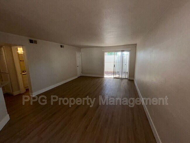 Foto del edificio - 5202 N 8th Pl