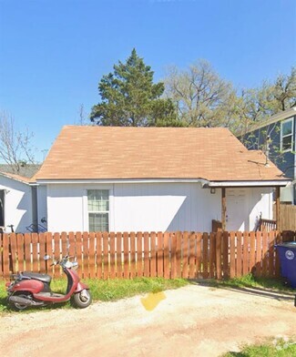 Building Photo - 1189 Oak Grove Ave