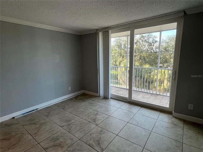 Foto del edificio - 2700 Coconut Bay Ln