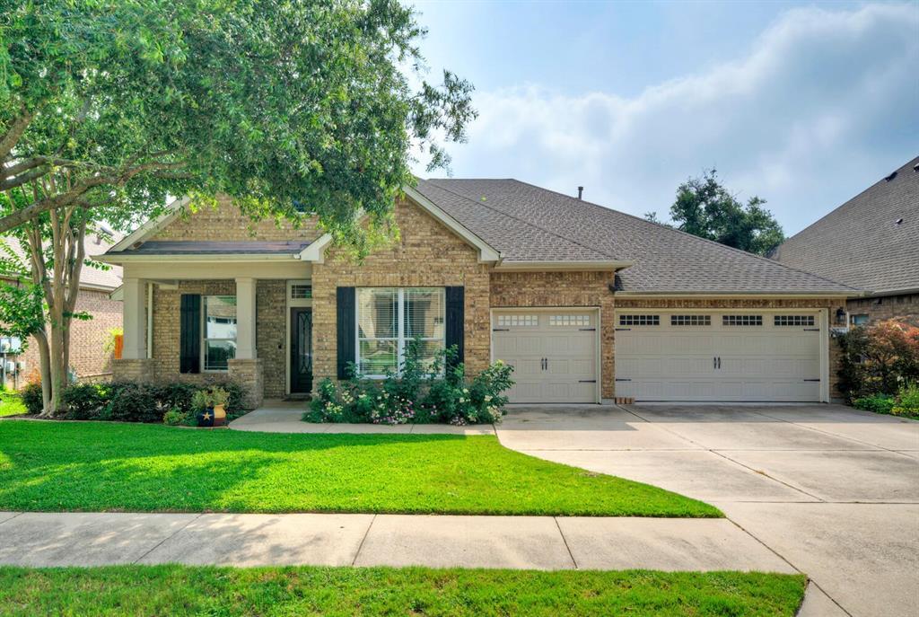 Primary Photo - 229 Southern Cross Dr