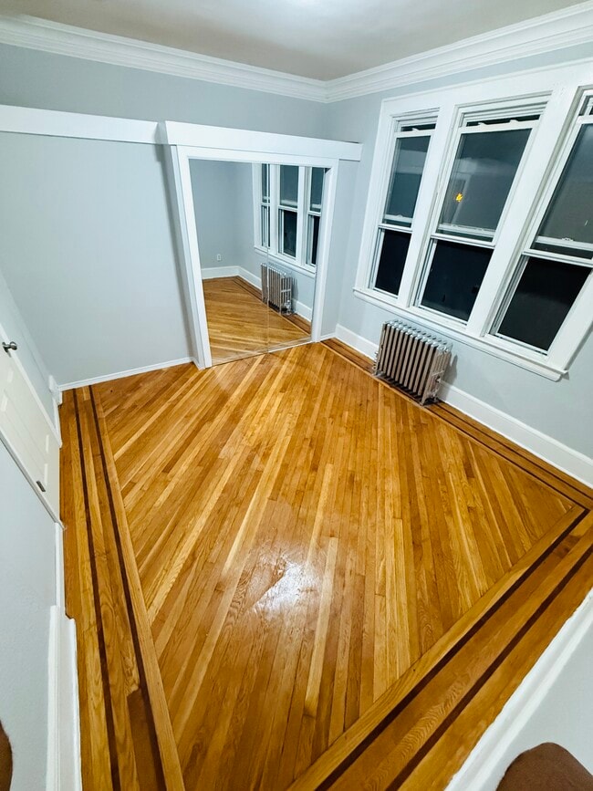 Building Photo - 15 Finlay Pl
