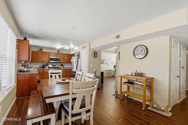 Foto del edificio - 14233 Spanish Point Dr