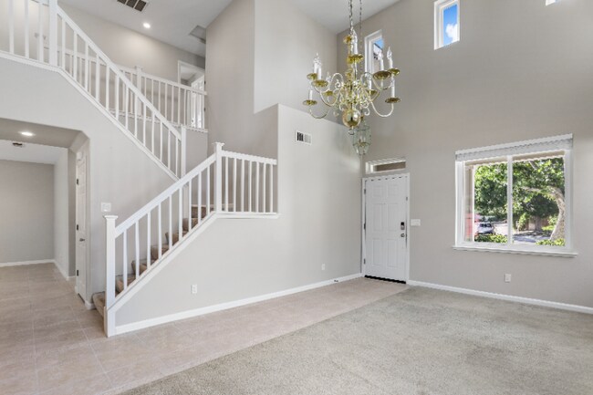 Foto del edificio - 2201 Bridle Creek Cir