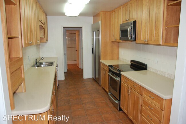 Foto del edificio - 3 br, 2 bath House - 747 Calle De Los Amigos