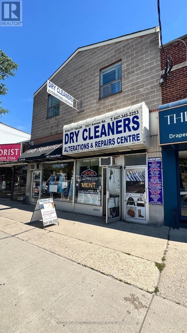 Building Photo - 2021 Avenue Rd