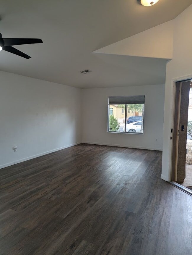 Foto del edificio - Great Northwest Home with Solar!