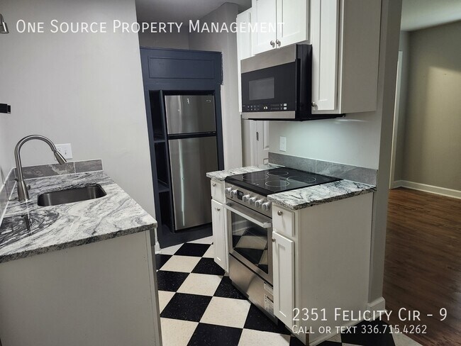 Foto del edificio - 2351 Felicity Cir