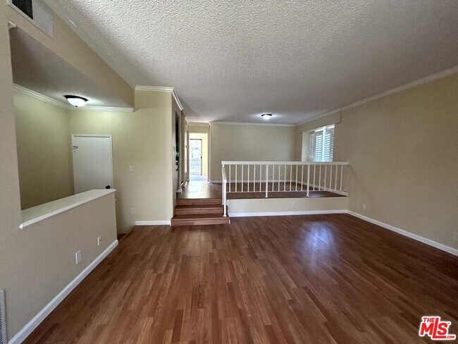 Foto del edificio - 21820 Marylee St