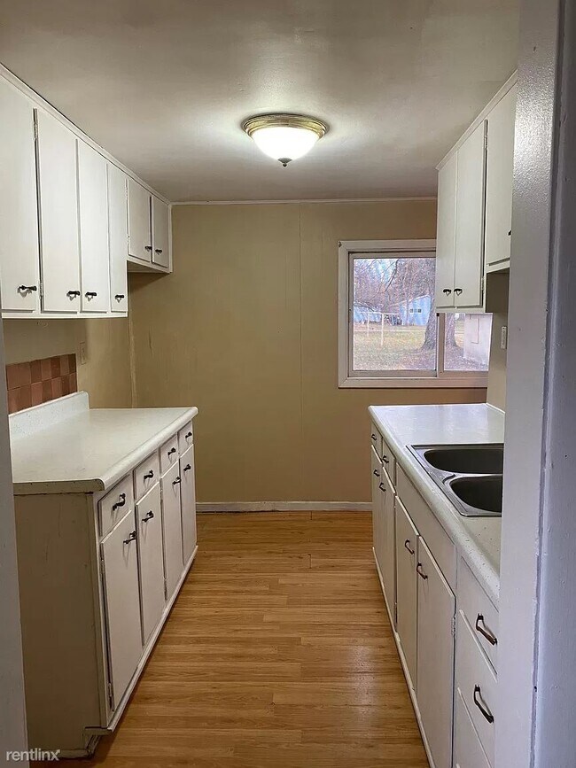 Building Photo - 3 br, 2 bath House - 3525 56th St