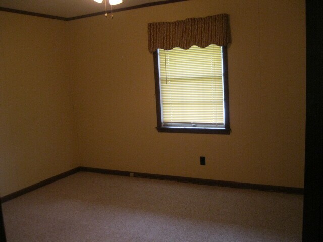 Primary Photo - 113 N Tillman St