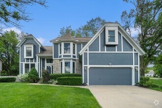 Building Photo - 13102 Grandview St