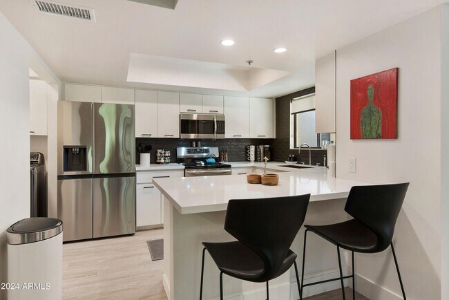 Foto del edificio - 5104 N 32nd St