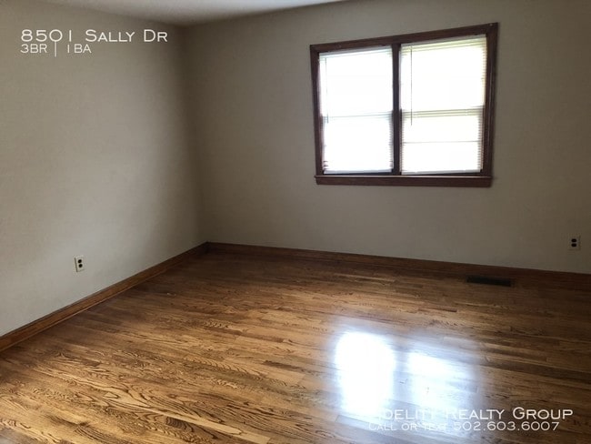 Building Photo - 8501 Sally Dr - 3 beds, 1 full bath