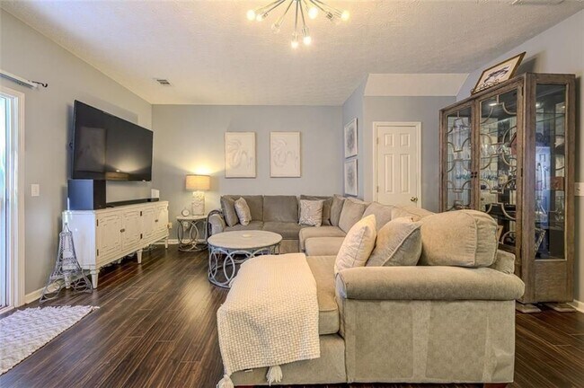 Foto del edificio - 3831 Austin Park Ln