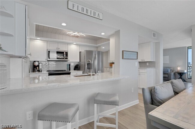 Foto del edificio - 10475 Gulf Shore Dr