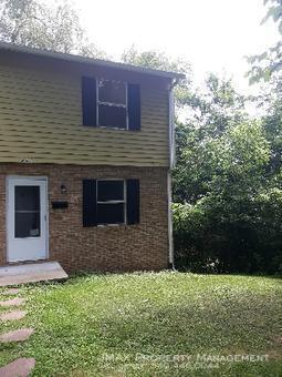 Building Photo - 927 Cottage Ave