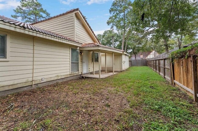 Building Photo - 3710 Fernview Dr