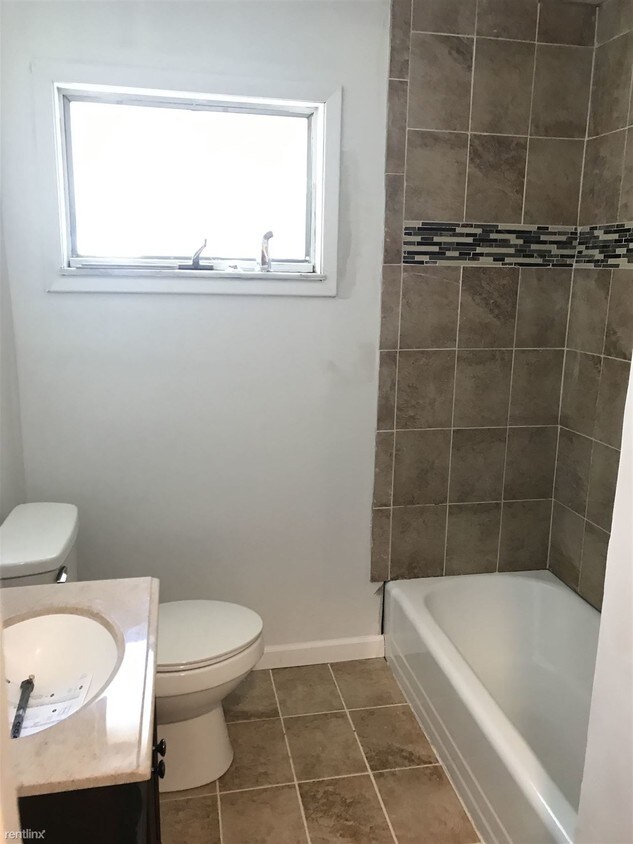 19016 E 10 Mile Rd, Eastpointe, MI 48021 House for Rent in Eastpointe