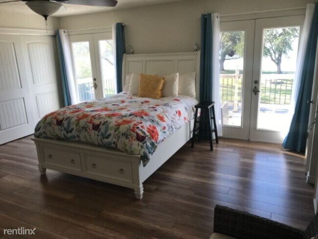 Building Photo - 4 br, 3 bath House - 10561 Blue Bell Dr