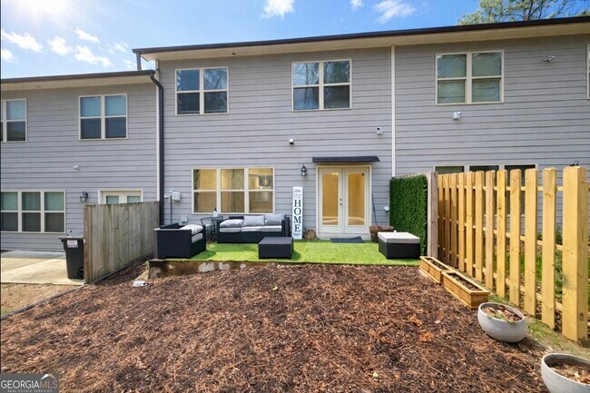 Foto del edificio - 543 Monticello Blvd SE