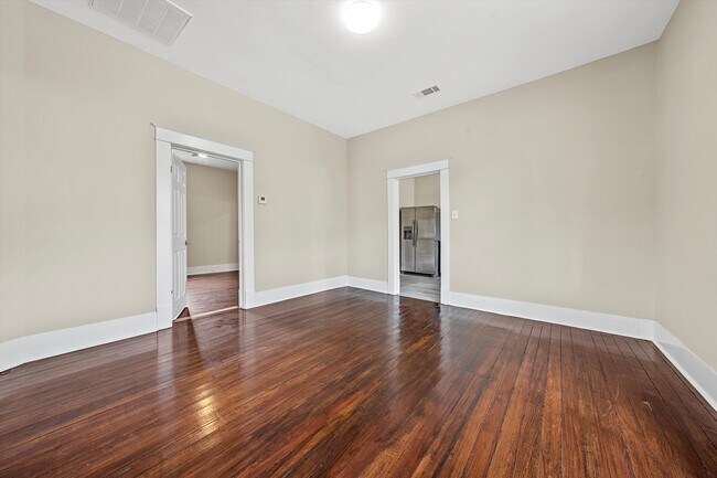Building Photo - 1704 N 13th St