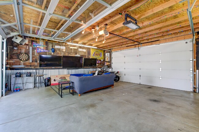 Foto del edificio - 4647 Beach Ct